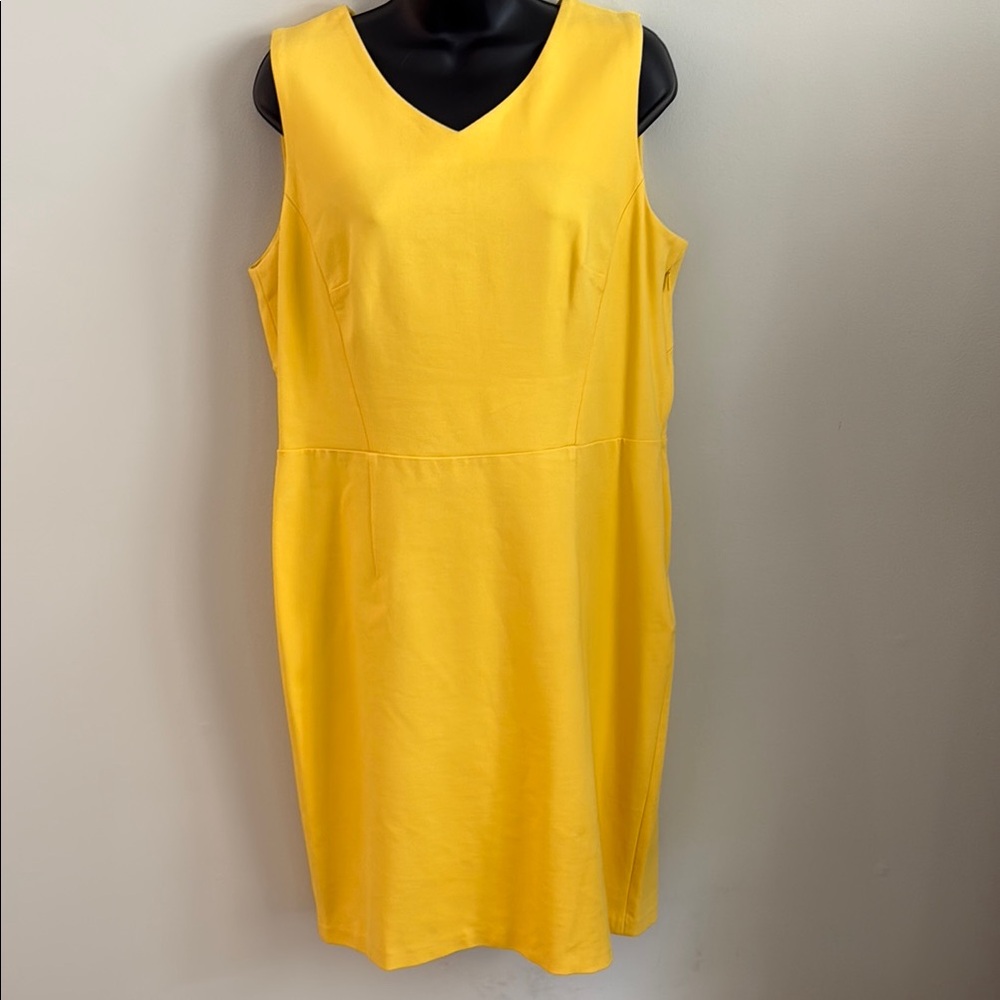 Talbots Bright Yellow Sleeveless V-Neck Classic Midi Dress Size 14 Petite